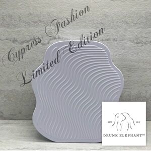 💫 $3 Drunk Elephant Tin From the Daytime Exhibit: Morning Edition Set